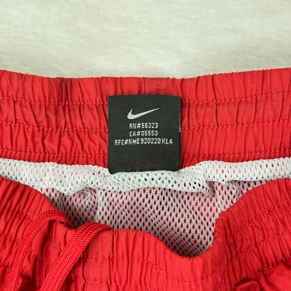 Nike Swim Trunks Mens XXL Red Colorblock Board Shorts Nylon Lined Volley‎ Summer